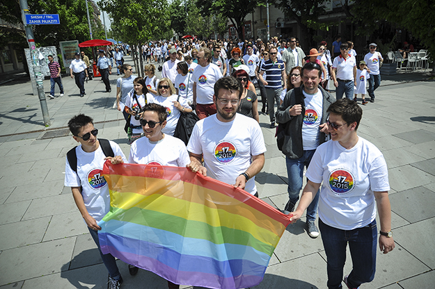 Kosovo: il Gay Pride per la prima volta a Pristina, ma nessuno lo sapeva