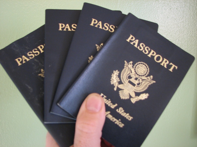 Passaporti, violenza e controllo delle nazioni europee