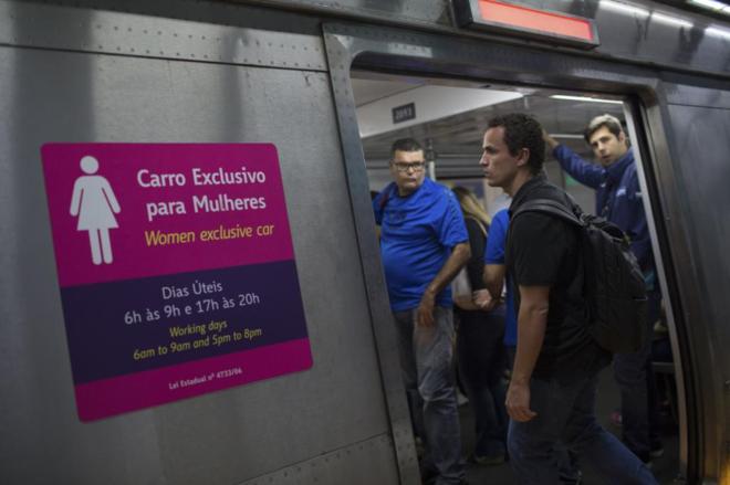 Un vagón de metro contra los ‘metemanos’