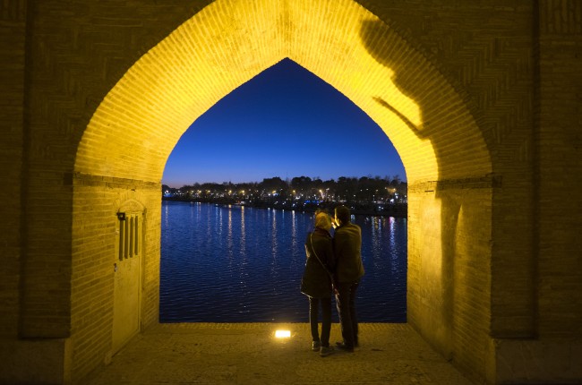 Comment le couchsurfing change l’Iran