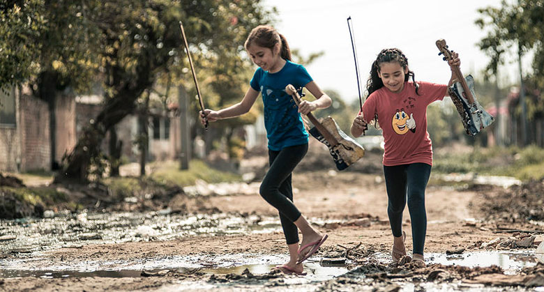 Vos instruments de musique à partir de déchets recyclés, c’est possible !