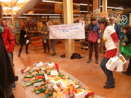 Deux militants anti-pesticides poursuivis en justice