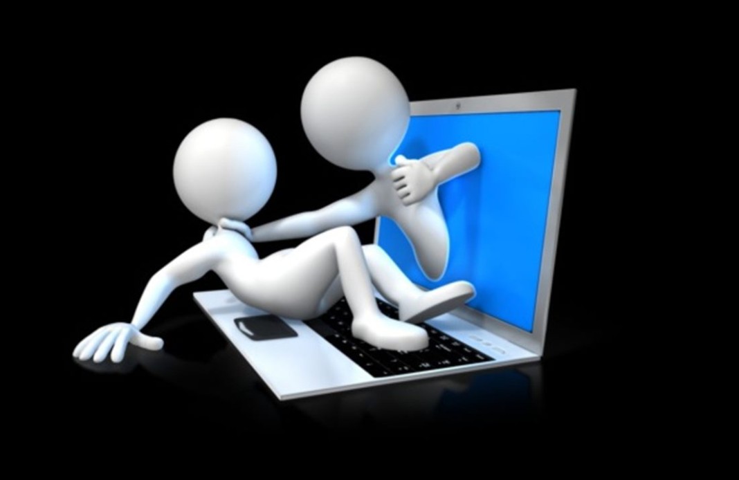 L’INCUBO DEL CYBER STALKING