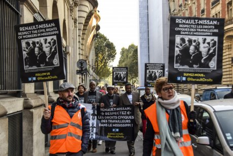 Renault-Nissan, Airbus, Natixis… : les troublantes pratiques antisyndicales des entreprises françaises aux États-Unis