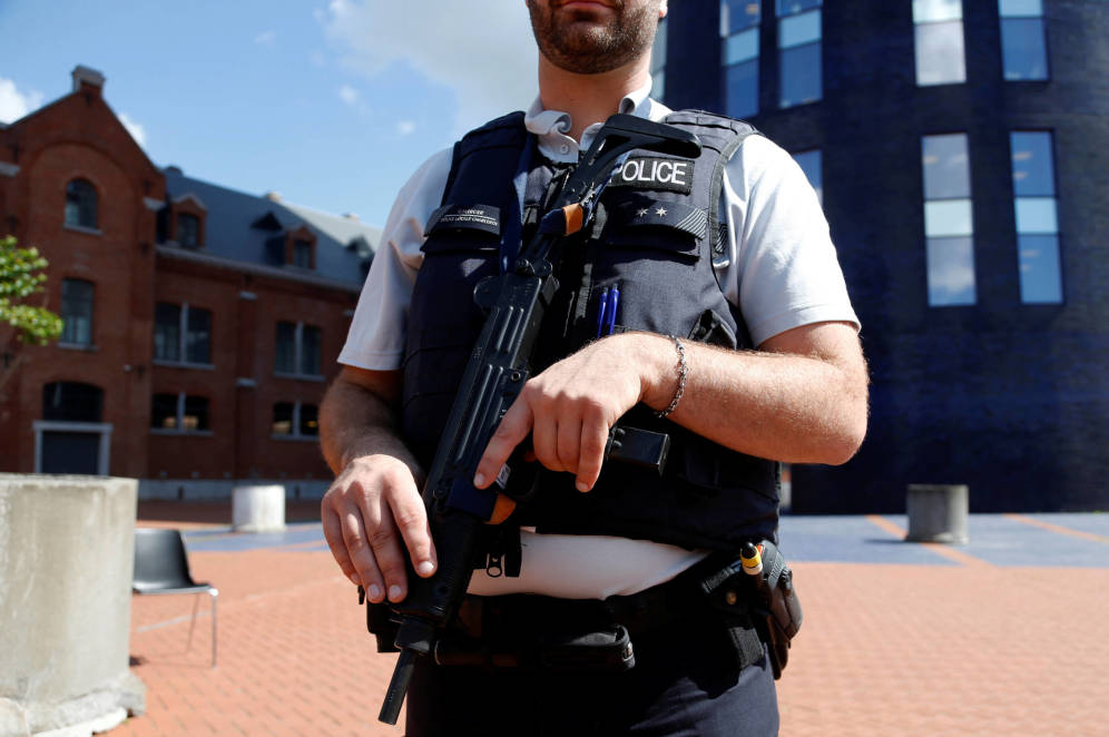 Faltos de personal, con traumas y sin ayudas: la policía de Bélgica se rebela