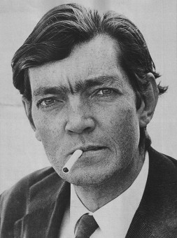 Poesia del giorno. Julio Cortázar