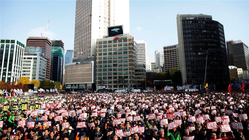 South Korea: Mass rally in Seoul demands Park’s removal
