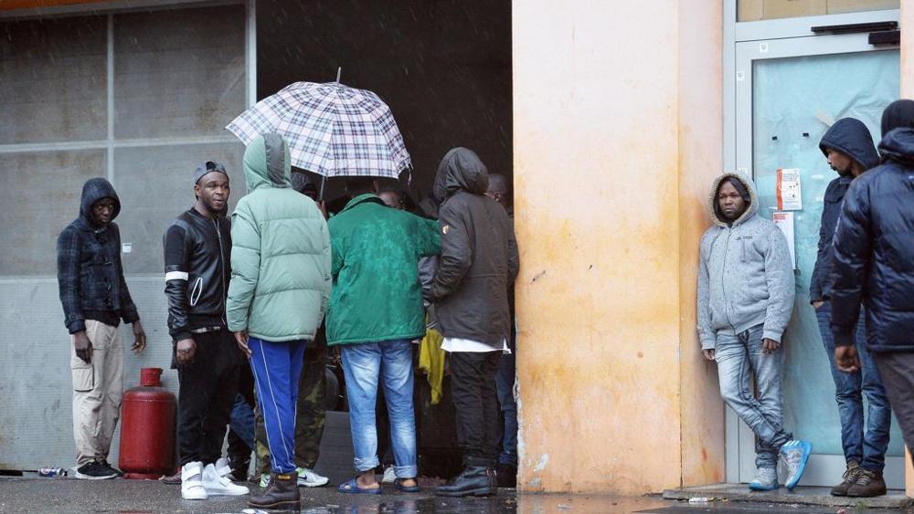 L’integrazione negata. Se sei immigrato niente casa in affitto