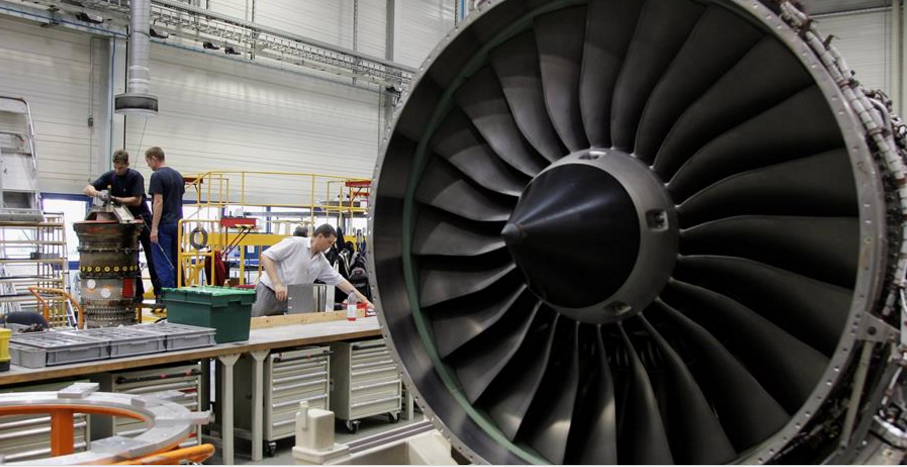 Lo scandalo di Alitalia Maintenance, fatta a pezzi da chi doveva salvarla