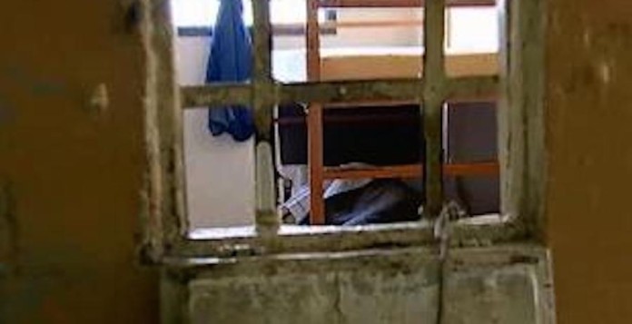 Suicidi in carcere: in 24 ore, un 22enne si toglie la vita a Roma, un 43enne a Bologna