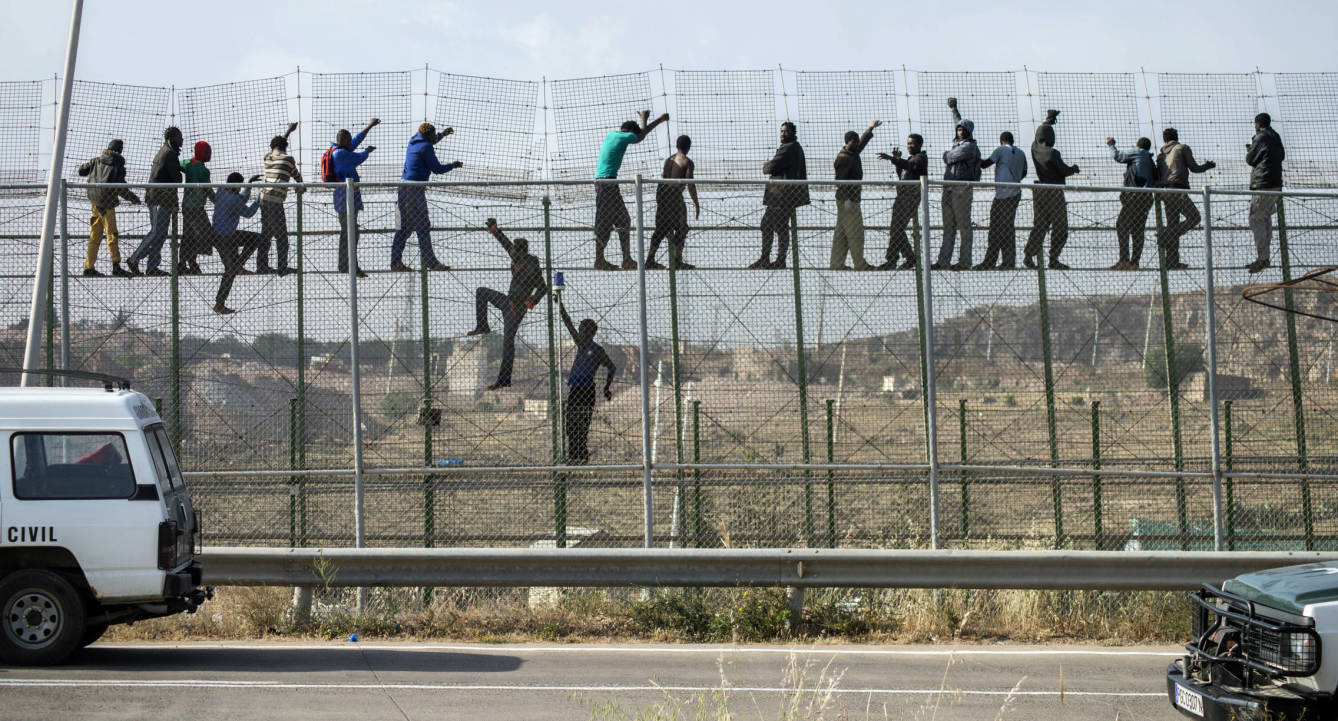 Marruecos amenaza con reabrir el grifo de la emigración a España
