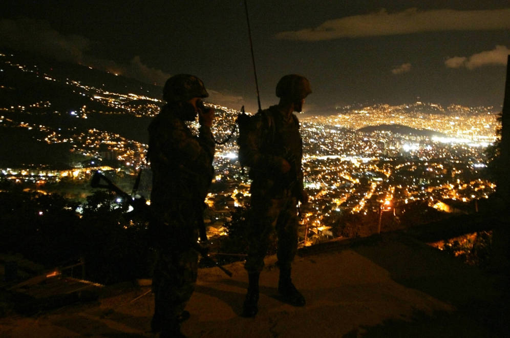 “Solo sé que aparecí bajo un puente”: la ‘droga de la violación’ que asusta a Colombia