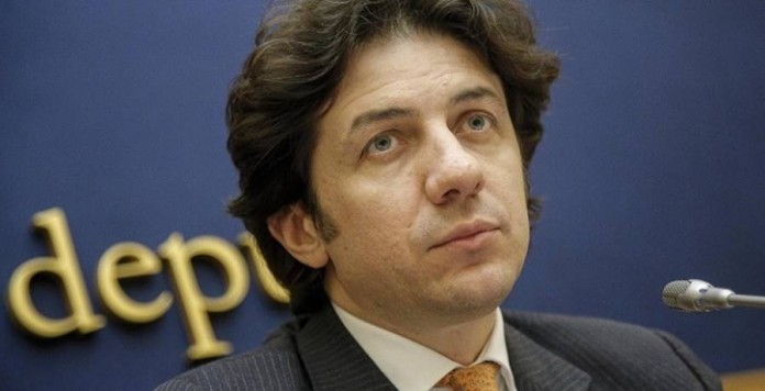 Biotestamento in Aula il 13 marzo, Cappato indagato per aiuto al suicidio