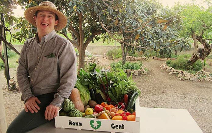 Une ferme biologique pour soutenir l’intégration de personnes avec des déficiences mentales