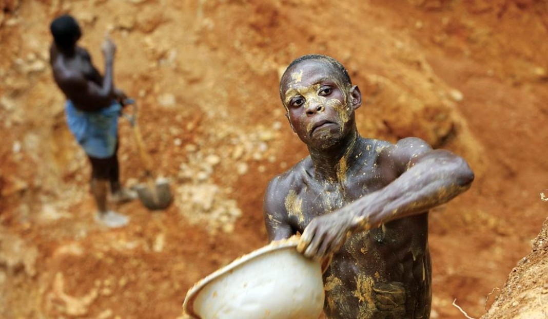 LAVORO SFRUTTATO NELLE MINIERE D’ORO