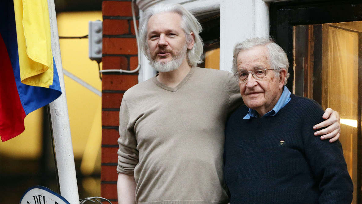 Chomsky Says Republicans Most Dangerous Group In History – Assange Points To CIA