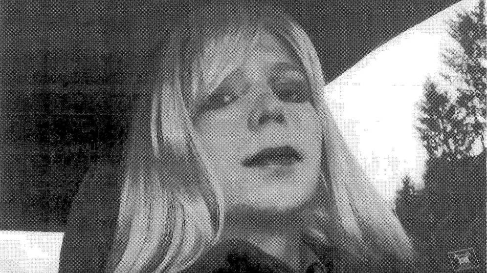 Chelsea Manning, la mayor filtradora de WikiLeaks, en libertad 7 años después