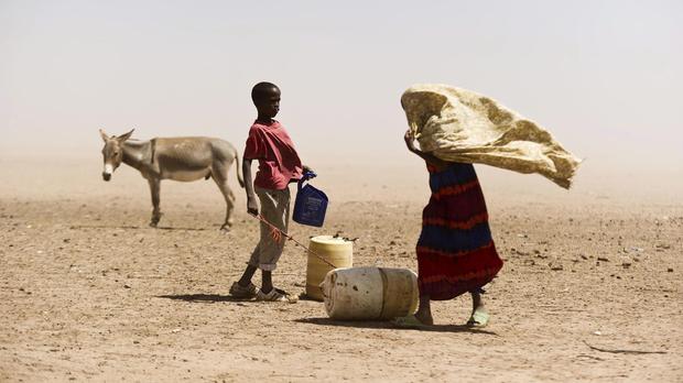 Niger authorities rescue more than 100 migrants abandoned in Sahara
