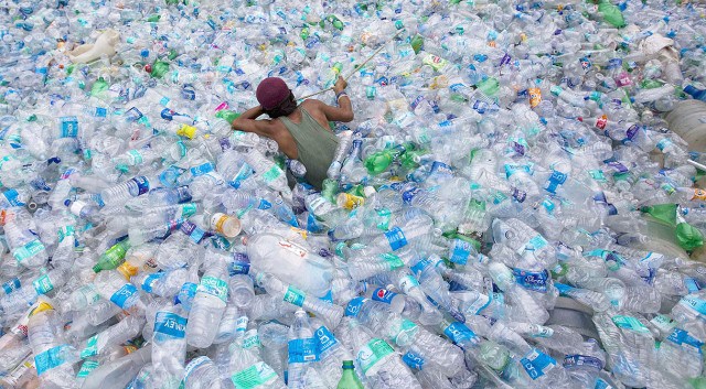 Pourquoi le plastique n’a pas d’avenir, même avec le recyclage