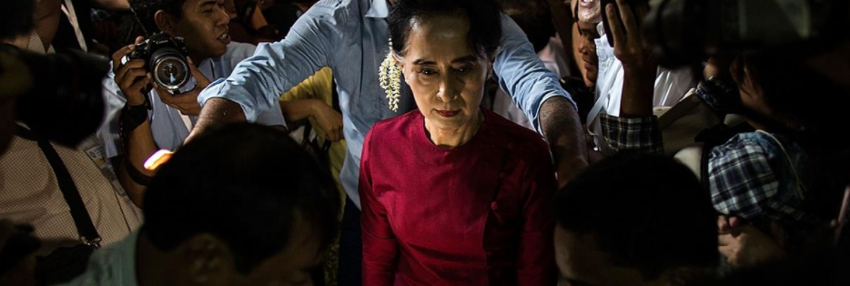 Suu Kyi, da paladina a capro espiatorio della crisi birmana