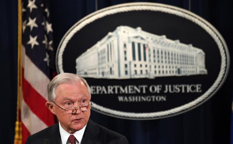 800 mil inmigrantes ilegales en riesgo de deportación de los EEUU tras abolición del DACA