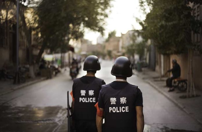 La province de Xinjiang, ce nouveau Tibet chinois ?