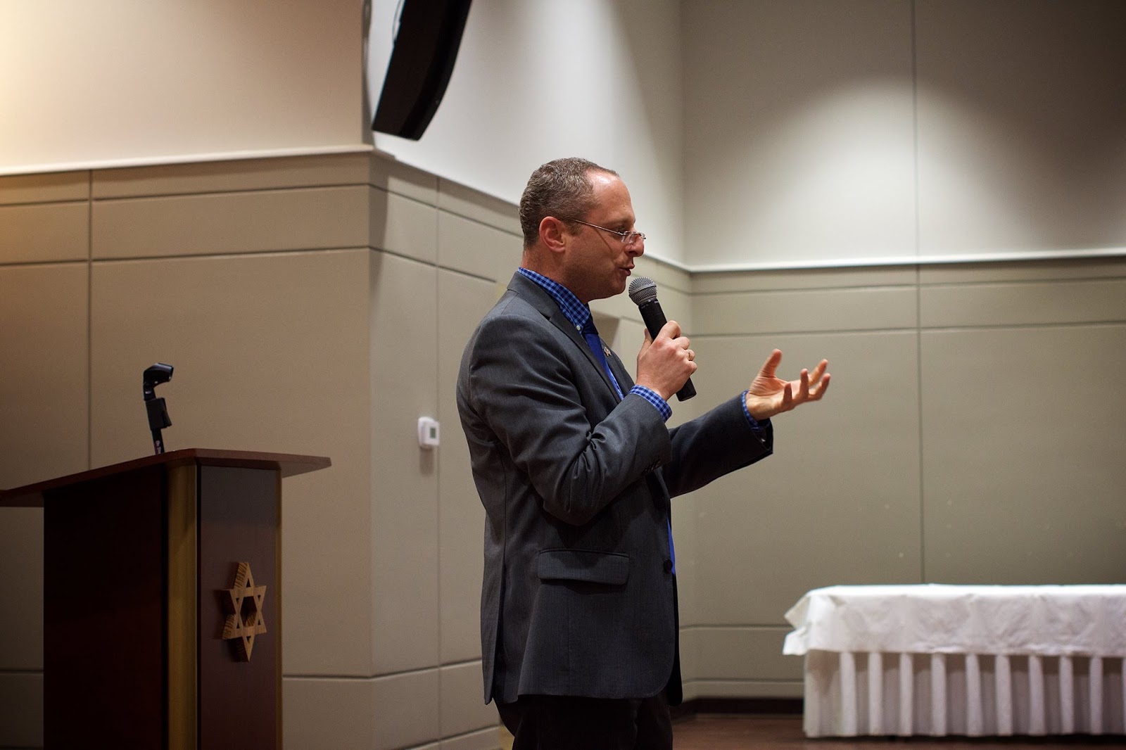 Top Israeli official admits that boycotting just the settlements is meaningless