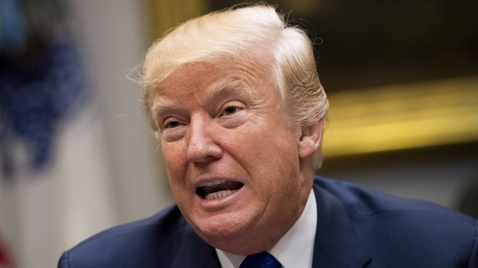 Trump retuitea tres vídeos de una ultra británica contra los musulmanes