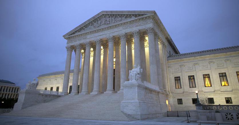 Via libera della Corte suprema al bando Trump su 6 Paesi islamici