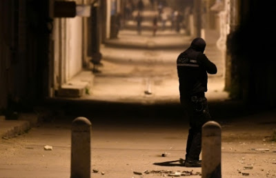 Tunisie: 3e nuit de heurts, plus de 300 arrestations