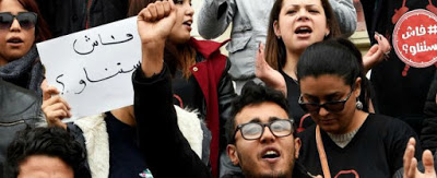 Tunisia, proteste e scontri: i giovani chiedono pane e giustizia sociale. Tasse aumentano e occupazione cala