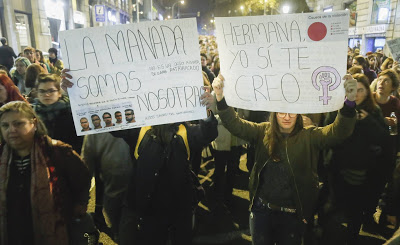 Una joven denuncia a un grupo de estudiantes que planeaba por Whatsapp hacer una “manada” con ella
