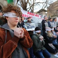 Israele, ‘Ahed Tamimi va liberata’. L’appello di Amnesty per il rilascio della 15enne palestinese