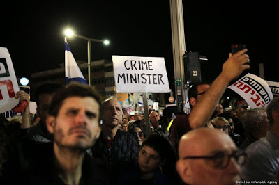 Israel: Protesters call for ‘crime minister’ Netanyahu to step down