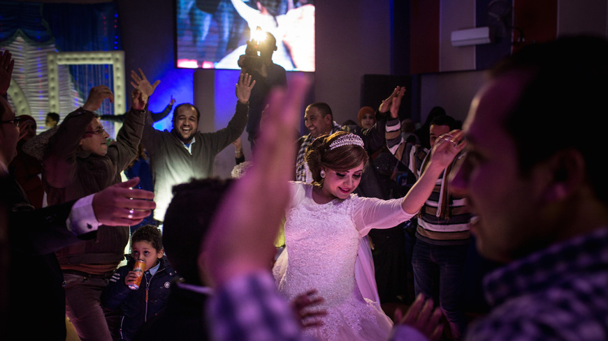 Will ‘marriage loans’ boost Egyptian nuptials?