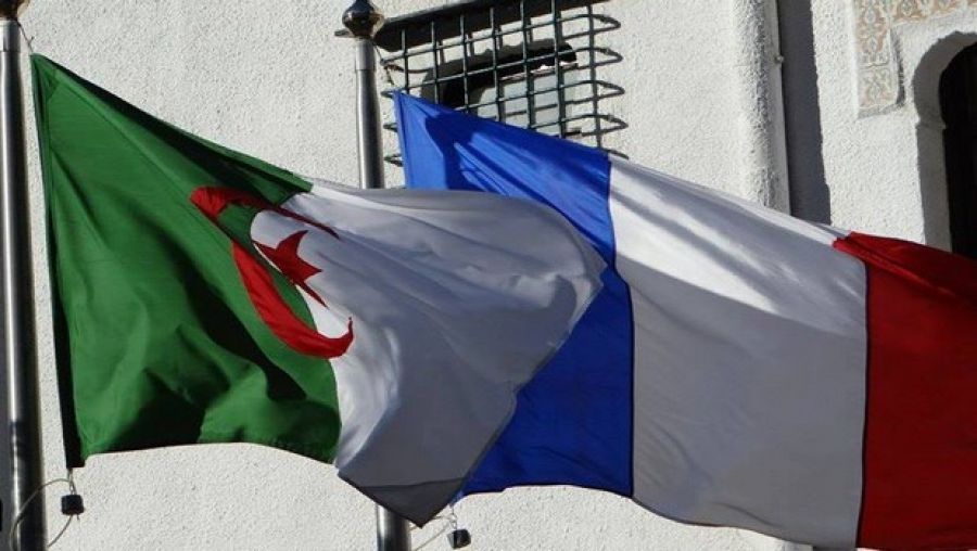 France: «interdiction des mariages des sans-papiers algériens avec des français»