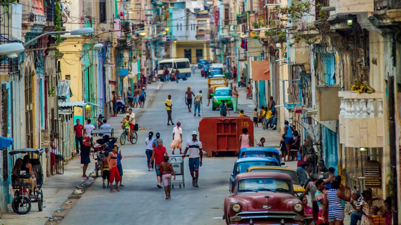 La Unión Europea, Latinoamérica y los derechos humanos en Cuba