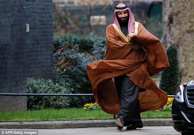 Divorced mothers in Saudi Arabia win the right to retain custody of their children in latest ‘liberal’ reform