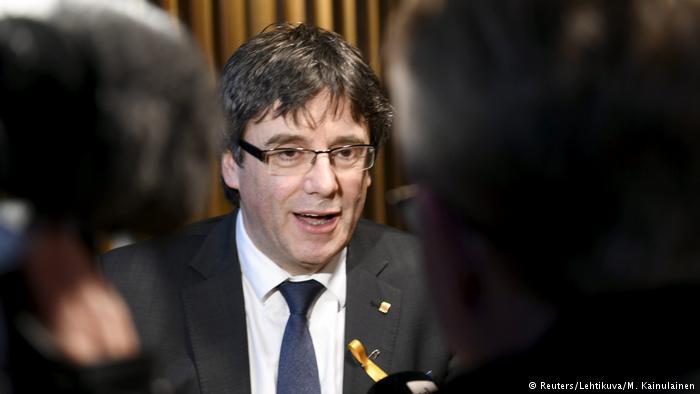 Abogados preparan larga estadía de Puigdemont en Alemania