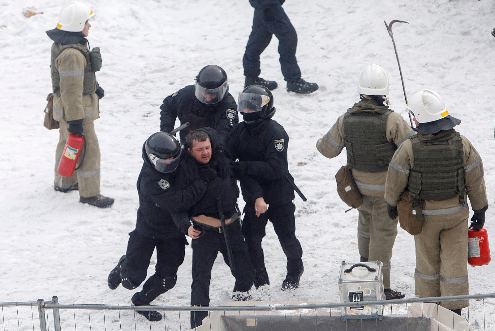 The Committee to Protect Journalists criticises Ukraine for use of force against the media