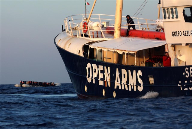 Italia se incauta del barco de la ONG española ProActiva Open Arms tras desembarcar a 218 inmigrantes