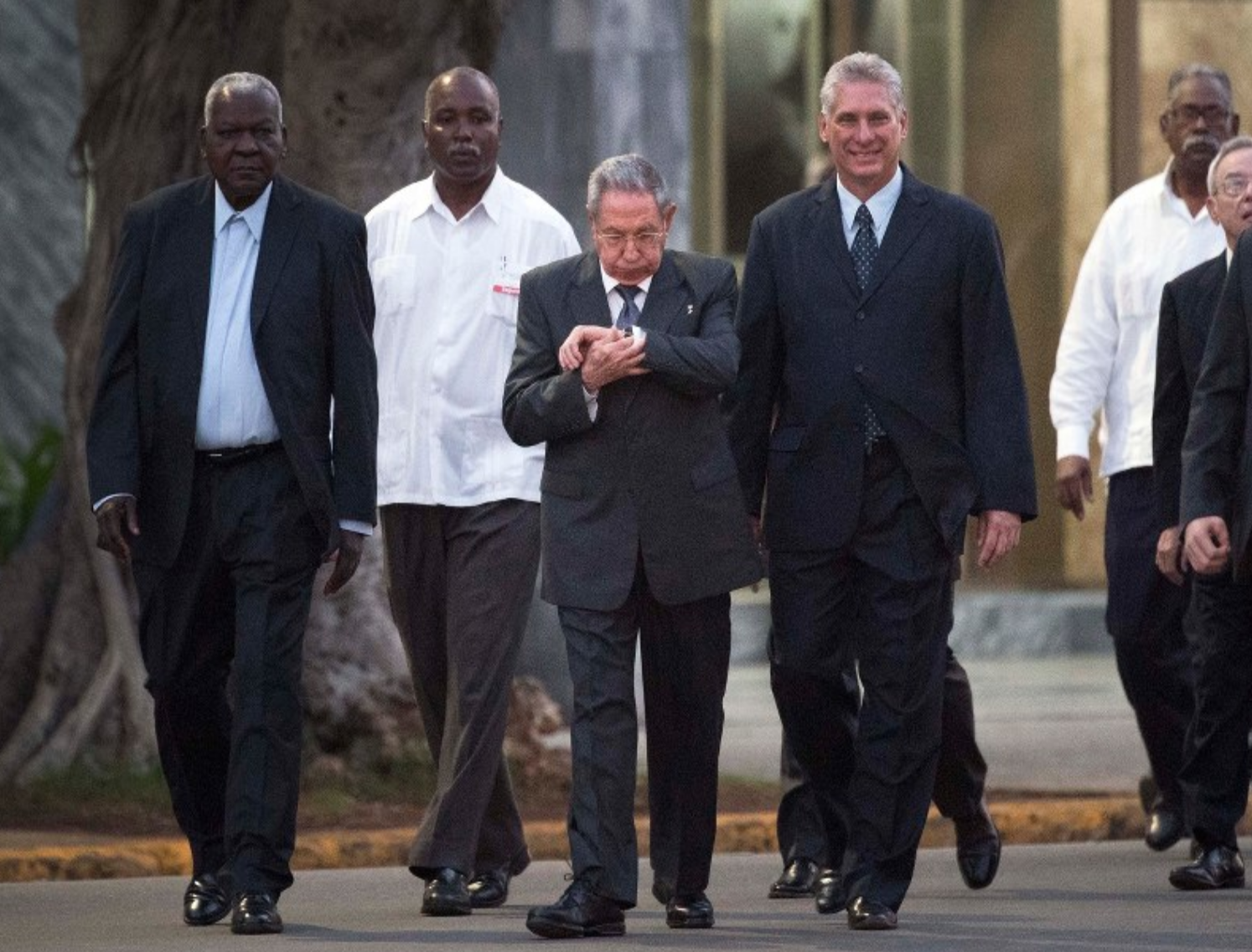 Raul Castro leaves Cuba with new freedoms, deep problems