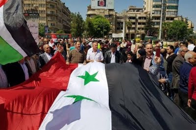💥 SPECIAL SYRIA _ Miles de manifestantes sirios condenan agresión de EE.UU.
