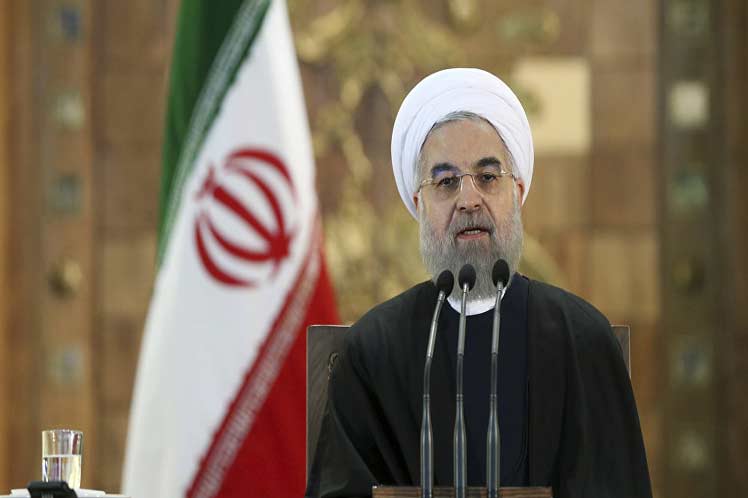 Presidente iraní anuncia incremento de poder militar disuasivo