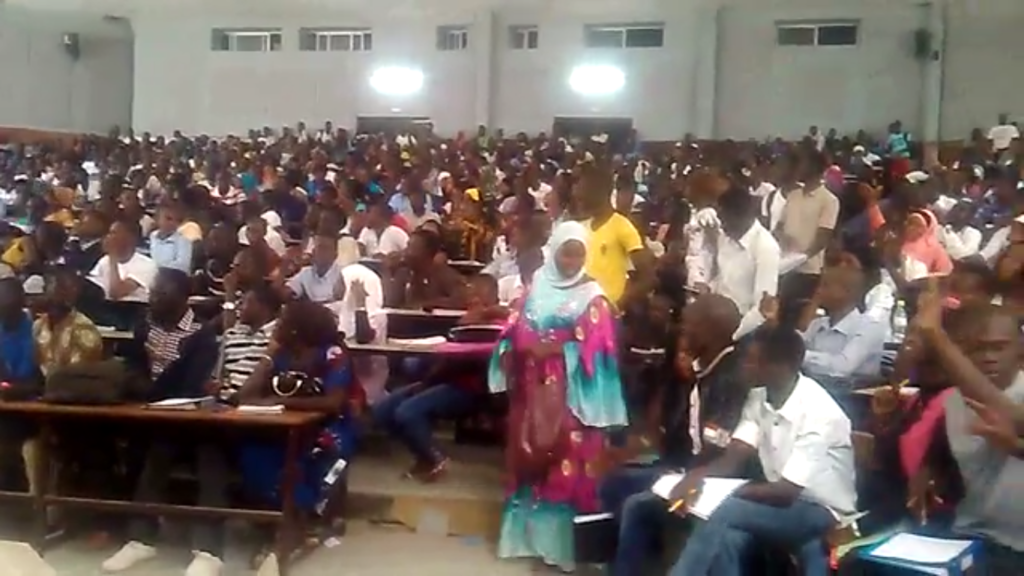 Enseignants titulaires de doctorat : le Sénégal mieux loti que les pays anglo-saxons ?