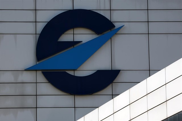 Eurocontrol alerta a las aerolíneas de posibles ataques aéreos contra Siria en las próximas 72 horas