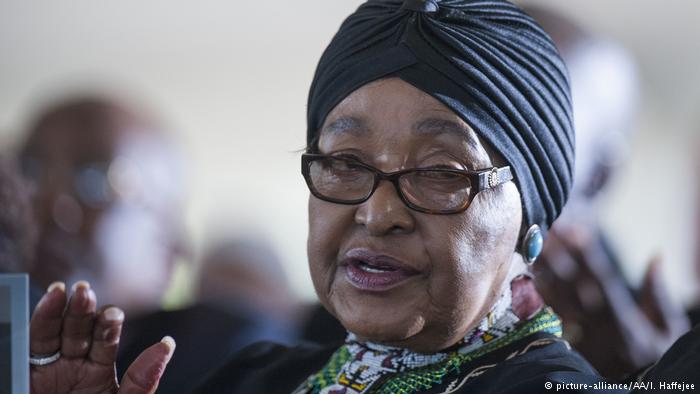 Sudáfrica: muere a los 81 años la activista antiapartheid Winnie Mandela