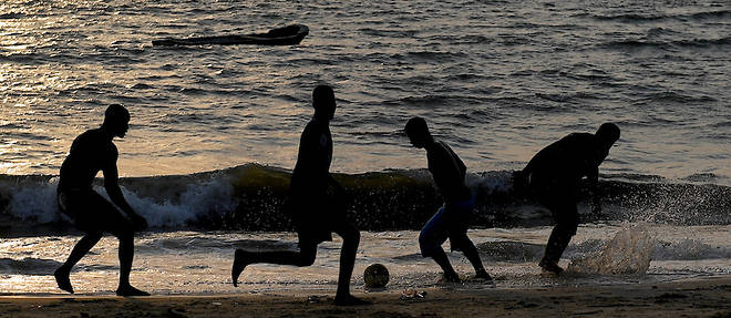 Le « Magique Système » du foot africain : entre arnaques et rêves brisés