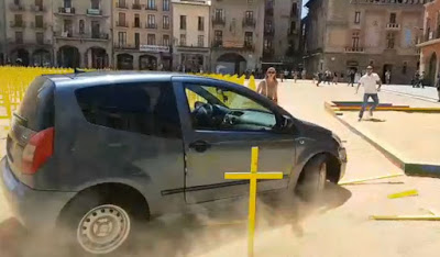 El conductor que embistió las cruces de Vic niega motivaciones ideológicas