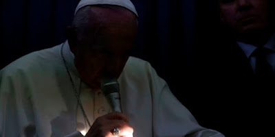 El papa esquiva las preguntas sobre los abusos y apela a la presunción de inocencia